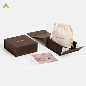 Cajas de Joyería Auralux con Logotipo Personalizado Impreso, Reciclables, Estilo Libro, para Pulseras, Anillos, Aretes y Collares - Product Image 1