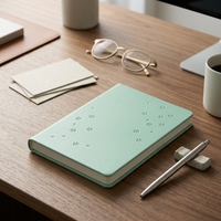 Carnet à couverture rigide en cuir avec imprimé floral personnalisé, carnet de notes pastel pour blogueur lifestyle, enregistrement des pensées quotidiennes