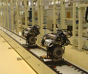 Ligne d'assemblage semi-automatique de moteurs de voiture pour moteurs essence/diesel, vitesse du convoyeur réglable - Product Image 5