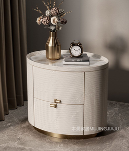 Mesita de Noche Inteligente Moderna de Alta Gama Italiana, Diseño de Lujo en Madera Maciza, Gabinete de Almacenamiento Ovalado con Luz LED Gratis - Product Image 4