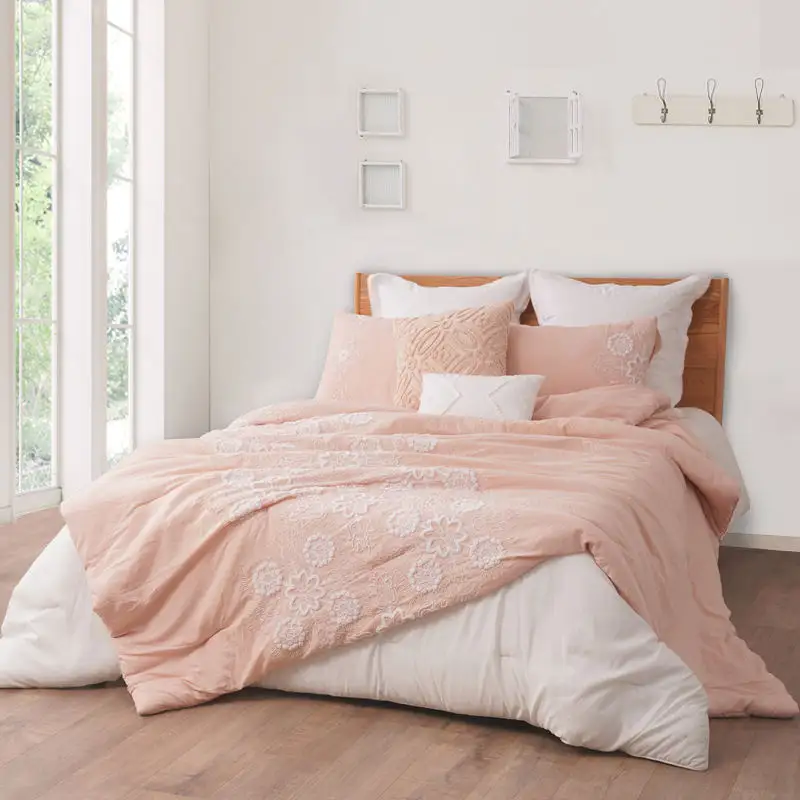 Parure de lit et drap en polyester 100% brodé à boucle rose Oem Parure de lit couette pleine grandeur Couvre-lit couette