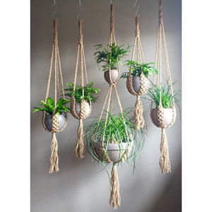 Porte-plantes en macramé tendance MALIBU BEACH - Product Image 1
