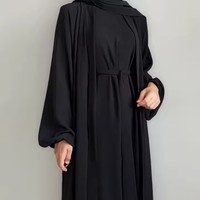 Derniers lot d'abayas 2 pièces traditionnelles pour femmes vente en gros de vêtements islamiques pour le Ramadan Eid Robe abaya en polyester uni pour musulmanes