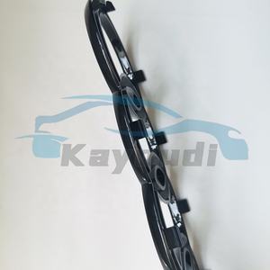 Emblema Adhesivo de 4 Aros en ABS de 285mm 273mm 275mm 282mm 249mm para Parrilla y Maletero Trasero de Coche para A3 A4 A5 A6 A7 Q2 Q3 Q5 Q8 - Product Image 1