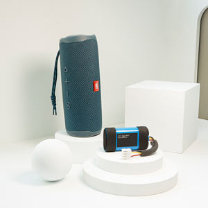 <span class=keywords><strong>Batterie</strong></span> de haut-parleur <span class=keywords><strong>3</strong></span>,7 V 5200 mAh pour <span class=keywords><strong>JBL</strong></span> <span class=keywords><strong>Flip</strong></span> 5, JBLFLIP5WHTAM, 1INR19/66-2, ID1060-B  Taux 19,24 Wh - Product Image 2