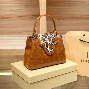 Genuine Leather High-end Light Luxury <strong>Python</strong> <strong>Pattern</strong> Handbag <strong>Bag</strong> Women's New Niche Fashionable All-match Shoulder Crossbody <strong>Bag</strong>