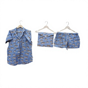 Ensemble pyjama short élégant en coton 100% fait main indien à imprimé floral – Confortable pour la nuit et le quotidien – Idéal comme cadeau pour elle - Product Image 1