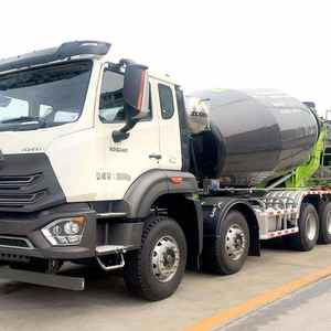 Nouveau camion malaxeur à béton SINOTRUK HOWO 8X4 12 roues, 371 ch, 380 ch, 400 ch, 14, 16, 18 m3 - Product Image 5