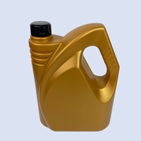 Conteneur d'huile moteur vide de haute qualité 4 litres jerrycan à essence en plastique de couleur verte avec ligne de niveau de liquide
