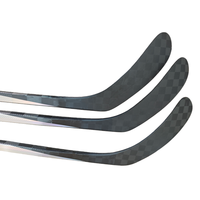 Bâton de hockey sur glace en fibre de carbone haute performance personnalisé 2026 pour la compétition et l'entraînement, modèle de bâton de hockey mis à jour