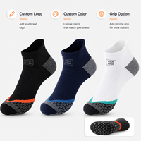 Chaussettes de compression antidérapantes à logo personnalisé, chaussettes de course athlétiques respirantes en maille rembourrée à coupe basse OEM