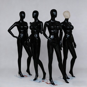 Maniquí de Cuerpo Completo Personalizado en Varios Colores y Tallas Grandes <span class=keywords><strong>para</strong></span> Exhibición de Ropa en Tiendas y Escaparates - Product Image 2