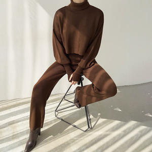 Completo Lavorato a Maglia da <span class=keywords><strong>Donna</strong></span> Elegante con Maglione a Collo Alto e <span class=keywords><strong>Pantaloni</strong></span> Lunghi, <span class=keywords><strong>Tuta</strong></span> 2 Pezzi Femminile Invernale in Maglia Casual Calda - Product Image 3