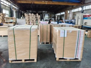 Giá bán buôn 50gsm 55gsm CB CFB CF autocopy <span class=keywords><strong>carbonless</strong></span> giấy NCR giấy trong tấm - Product Image 4