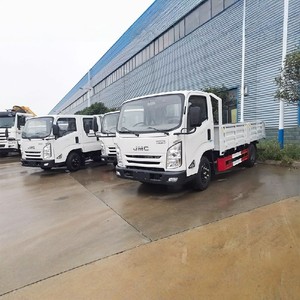 JMC New Style 5 Tons Capacity Light Duty Cargo Trucks Urban Logistics Delivery 5 Ton Fence Delivery Truck - Product Image 2
