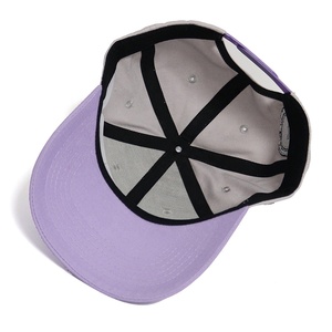 Venta al por mayor de moda de 6 paneles estructurados 2 tonos gorra de algodón personalizado plano bordado logotipo de las mujeres Casual Hip <span class=keywords><strong>Pop</strong></span> gorras de béisbol europeas - Product Image 5