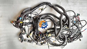 อะไหล่รถขุด EC330B EC360B EC210B ชุดสายไฟเครื่องยนต์ D12D K5V200 หมายเลข 14612629 สำหรับรถขุด ชุดสายไฟภายนอกและภายใน - Product Image 2