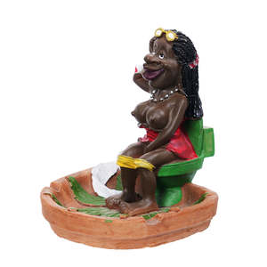 71 smoking Wholesale Woman Bikini Resin Ashtray Legs Spread Design Sexy Resin Smoking Accessories Ash Tray - Product Image 4