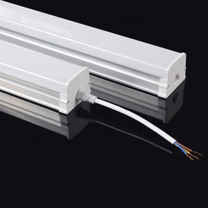 Colmeguna 2 Packs 5FT LED Batten Light, Ultra Light Slim Ceiling Surface Mounted Light, 50W, Day Light 4000K, IP20, LED Ceiling Light Fixture For Garage, Shop, Hallway, Office, Market - View #6