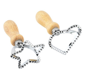 Moule à biscuits de haute qualité, <span class=keywords><strong>emporte</strong></span>-pièce à raviolis avec rouleau, poignée en bois et bord cannelé pour la maison et la cuisine - Product Image 6