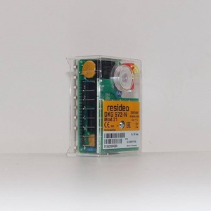 Controlador de Relé Resideo Dkg 972 N Mod 21, 220-240v, 50/60hz, 12va, Retardo de 10 Segundos, para Uso Industrial - Product Image 1