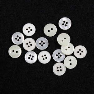 Hot Bán Chất Lượng Cao Pearlized Trang Trí Nút Tùy Chỉnh Ưa Thích Áo Sơ Mi Nút Nhựa Nhựa Nút Cho Phụ Kiện May Mặc - Product Image 4