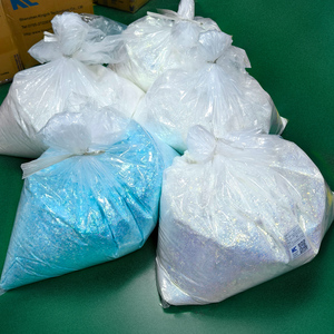 โรงงานผลิตถุงขนาด 10 กก. กลิตเตอร์โพลีเอสเตอร์ PET รูปทรงหกเหลี่ยมแบบหยาบ เป็นมิตรกับสิ่งแวดล้อม สำหรับตกแต่งเล็บ งานคริสต์มาส งานฝีมือ DIY วัสดุอุปกรณ์จำนวนมาก 10000+ - Product Image 4