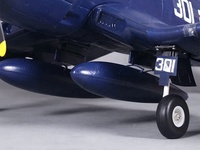 Avion radiocommandé FMS Corsair F4U-4 1400 mm bleu PNP, avion de combat acrobatique avec pilotes détaillés et volets fonctionnels