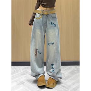 กางเกงยีนส์ขาบานทรงบูทคัทไซส์ใหญ่สำหรับผู้หญิง สไตล์วินเทจสีน้ำเงิน แต่งตะเข็บเก๋ๆ ทรงปกติ ใส่ได้ทุกวัน เหมาะกับฤดูใบไม้ผลิ ให้ลุคสตรีทสุดเทรนดี้ - Product Image 4