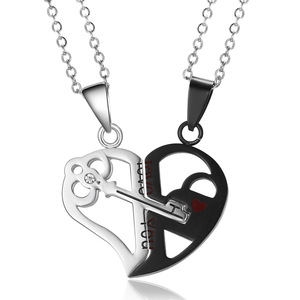 Collar de Pareja de Acero Inoxidable Unisex con Llaves con la Frase 'Te Amo', Regalo de San Valentín, Corazón en Forma de Rompecabezas Dorado para Parejas y Amistad - Product Image 4