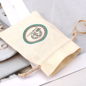 <span class=keywords><strong>Petit</strong></span> <span class=keywords><strong>sachet</strong></span> d'emballage de thé en coton lin <span class=keywords><strong>organza</strong></span> imprimé de logo personnalisé pochette à cordon de parfum de bijouterie - Product Image 6