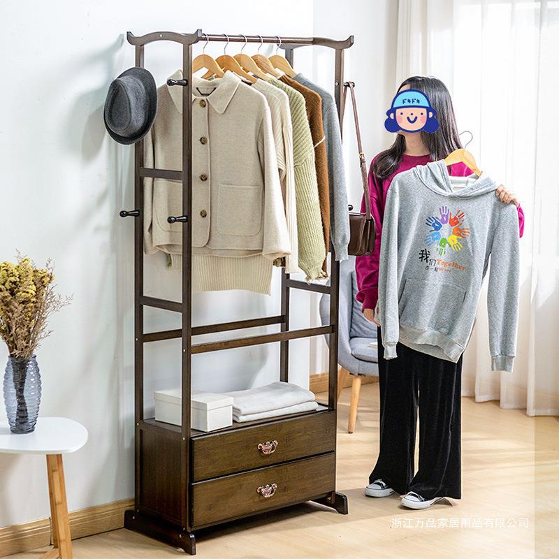 Single-layer 45 small coat rack
