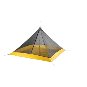 <span class=keywords><strong>Tente</strong></span> pyramidale professionnelle avec un grand conduit de cheminée pour accueillir de grands poêles à bois dans des conditions hivernales extrêmes - Product Image 2