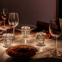Lampe de table rechargeable sans fil à 3 niveaux de gradation pour le décor de bar d'hôtel et de dîner à la maison Alimentation CC Emballage personnalisé