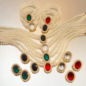 Set perhiasan wanita, anting-anting gelang kalung berlian imitasi mutiara imitasi pendek mewah ringan - Product Image 2