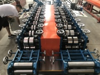CANGZHOU ZHONGTUO ZTRFM combiné 2 en 1 goujon et chenille furring canal chapeau haut de forme angle rouleau d'acier formant la machine