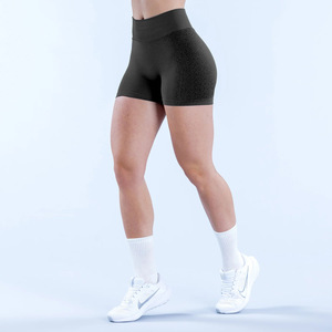 Pantalones Cortos Deportivos de Cintura Alta Sin Costuras Más Vendidos Transfronterizos para Mujer con Efecto Fruncido y Levantamiento de Cadera para Yoga, Correr y Ciclismo - Colección Primavera - Product Image 3