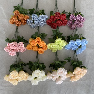 Fiori di Seta per Decorazioni Matrimoniali Direttamente dalla Fabbrica, Rosa Rotonda a 7 Teste Resistente al Vento e alla Pioggia - Product Image 2