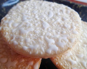 Hot Sản Phẩm Gạo <span class=keywords><strong>Cracker</strong></span> Mặn Với Ngọt Ngào Hương Vị Tuyết Bánh Đồ Ăn Nhẹ Hàn Quốc Túi Đóng Gói Cookie Vòng Ngọt Ngào Bánh Quy Trung Quốc 0.28Kg - Product Image 3