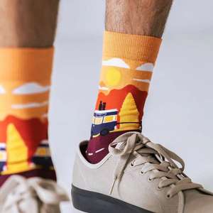 निर्माता मजाकिया कार्टून कुत्ते पॉलिएस्टर मोजे चल रहे कस्टम नवीनता डचशंड क्रू मोजे साइकिल चलाना - Product Image 6