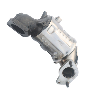 Convertisseur catalytique d'échappement de pièces automobiles de prix usine en acier inoxydable pour Hyundai Elantra 1.4T - Product Image 4