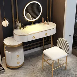 Toeletta Nordica con Specchio LED Regolabile e Sgabello per Camera da Letto, Soggiorno e Uso Ospedaliero - Design Moderno in Ferro Dorato - Product Image 3