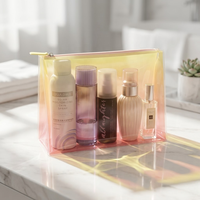 Sac cadeau en PVC transparent à dégradé arc-en-ciel avec logo personnalisé, faible MOQ, pour demoiselle d'honneur, sac de plage d'été, trousse de maquillage, organiseur de toilette