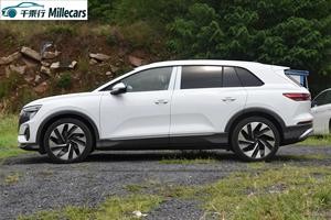 2025 Chine pour Q5 <span class=keywords><strong>E</strong></span>-<span class=keywords><strong>tron</strong></span> <span class=keywords><strong>GT</strong></span> SUV Véhicule à énergie nouvelle Conduite à gauche Moteur turbo Automatique Euro VI R18 Intérieur foncé - Product Image 3