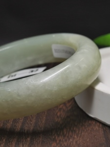 Tự Nhiên Hồ Nam Ngọc Chất Lượng Cao Của Phụ Nữ Hợp Thời Trang Bangle Với Giấy Chứng Nhận Miễn Phí Đồ Trang Sức Trắng Quà Tặng - Product Image 4