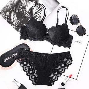 Ensemble de lingerie sexy grande taille pour <span class=keywords><strong>femme</strong></span> : soutien-gorge push-up en dentelle et culotte bikini avec bretelles ajustables, armatures souples, pour la nuit romantique - Product Image 2