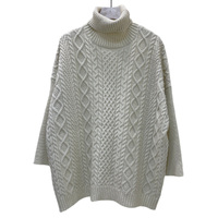 Pull en maille torsadée à col roulé pour femme, motif losanges, coupe oversize, longueur mi-longue, manches longues, tricot épais, bordure côtelée, couleur crème