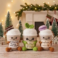 Vente en gros de créations artisanales au crochet en peluche, motifs crème glacée et gâteau, en textile personnalisé, pour le soutien émotionnel, décoratives, objets de collection et cadeaux pour la maison
