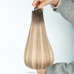 ผมต่อแบบเย็บมือจากผมแท้ของคนจีน  ปลายผมเต็ม  ย้อมสีอ่อน  แบบ Genius Weft - Product Image 4