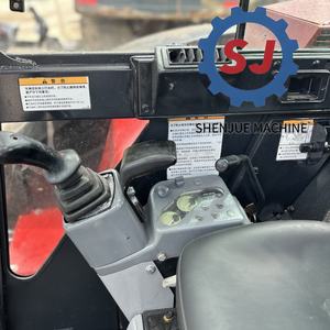 Mini-excavatrice sur chenilles Yammer Vio80 de 8 tonnes pour jardin, ferme et chantier - Product Image 2